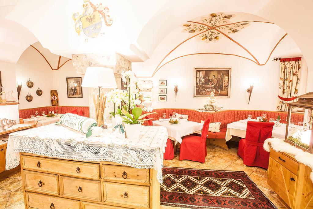 Gasthof Lamm Hotel Matrei am Brenner Exterior photo
