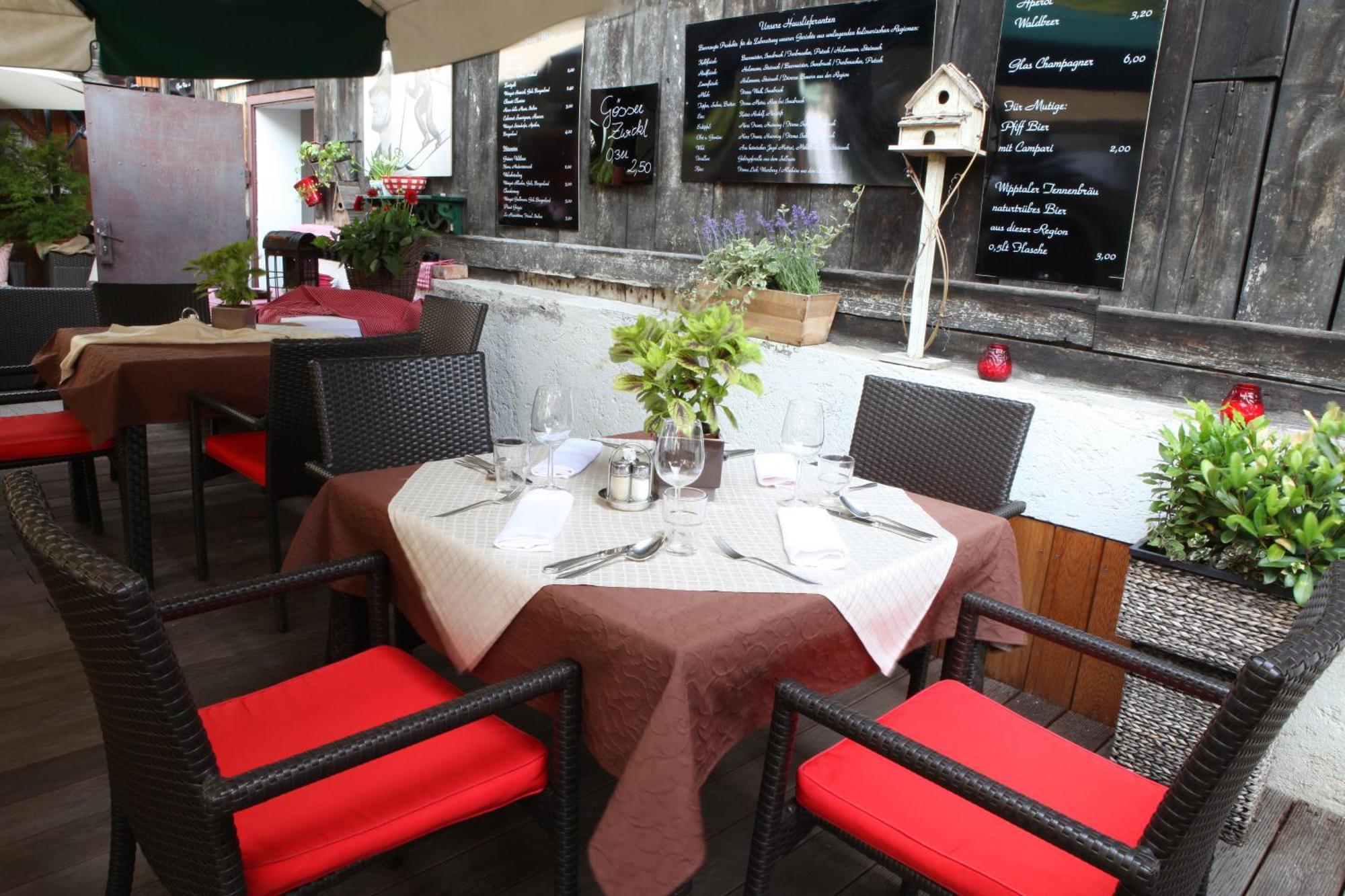 Gasthof Lamm Hotel Matrei am Brenner Exterior photo